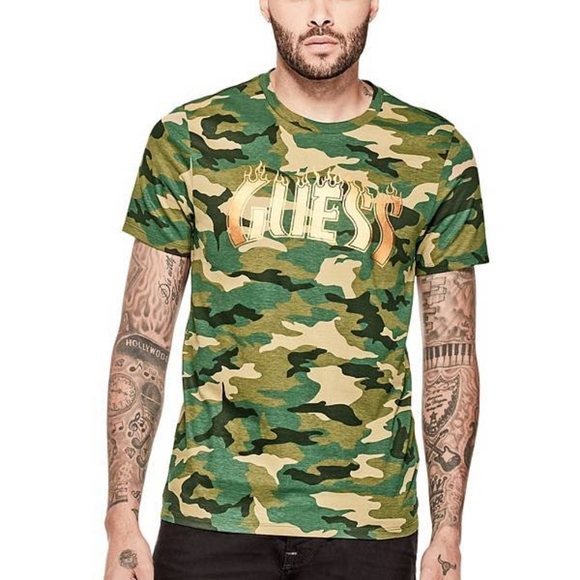 Guess Men's Fire 🔥 Graphic Tee Camouflage XS - Picture 1 of 1